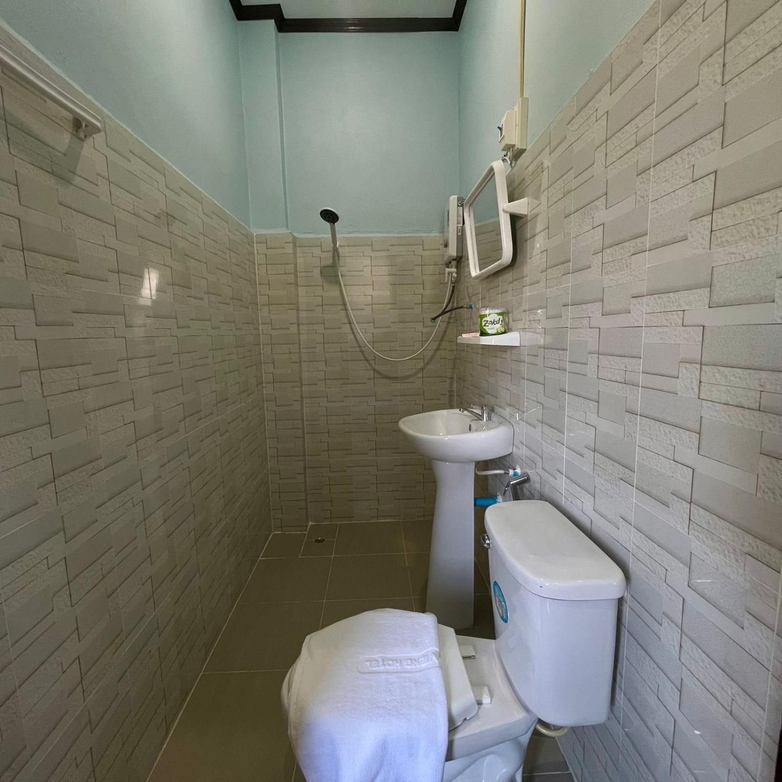 Smile Guesthouse Vangvieng Vang Vieng Exteriör bild